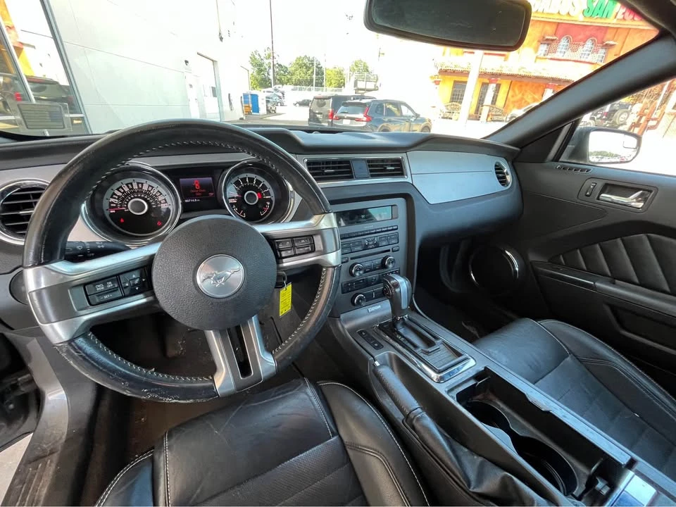 2013 Ford S197 Mustang - Image 13 of 17
