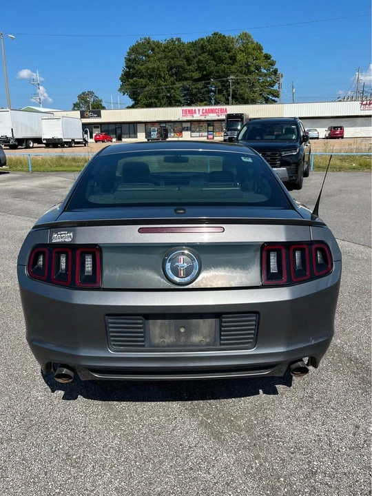 2013 Ford S197 Mustang - Image 7 of 17