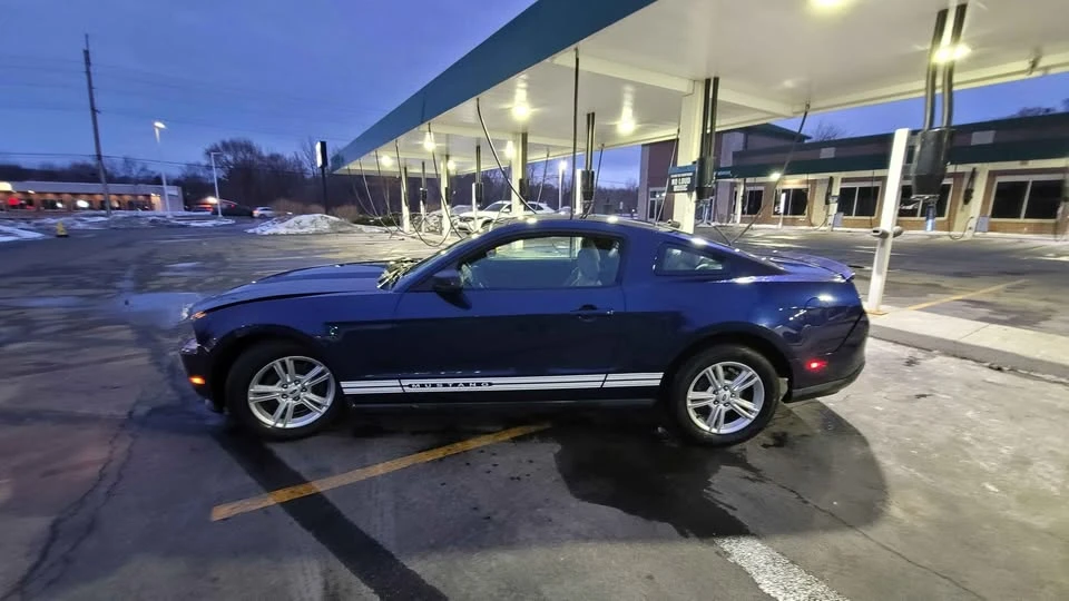 2013 Ford S197 Mustang - Image 4 of 8