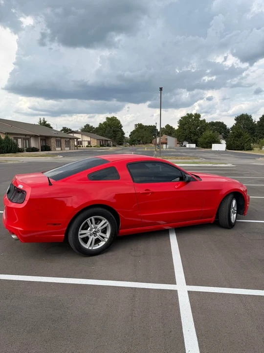 2013 Ford S197 Mustang - Image 10 of 14