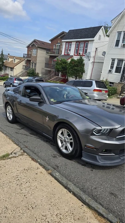 2013 Ford S197 Mustang - Image 7 of 9