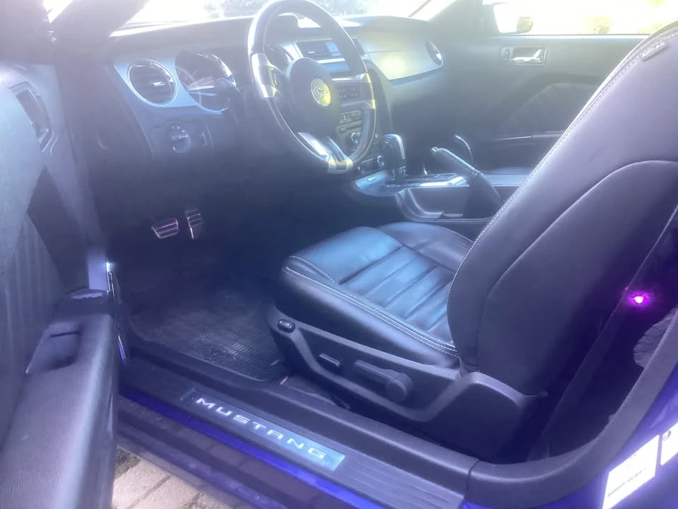 2013 Ford S197 Mustang - Image 5 of 6