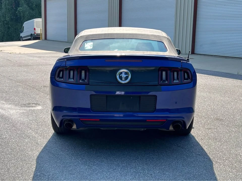 2013 Ford S197 Mustang - Image 8 of 13
