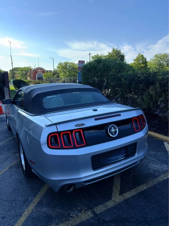 2013 Ford S197 Mustang - Image 7 of 10