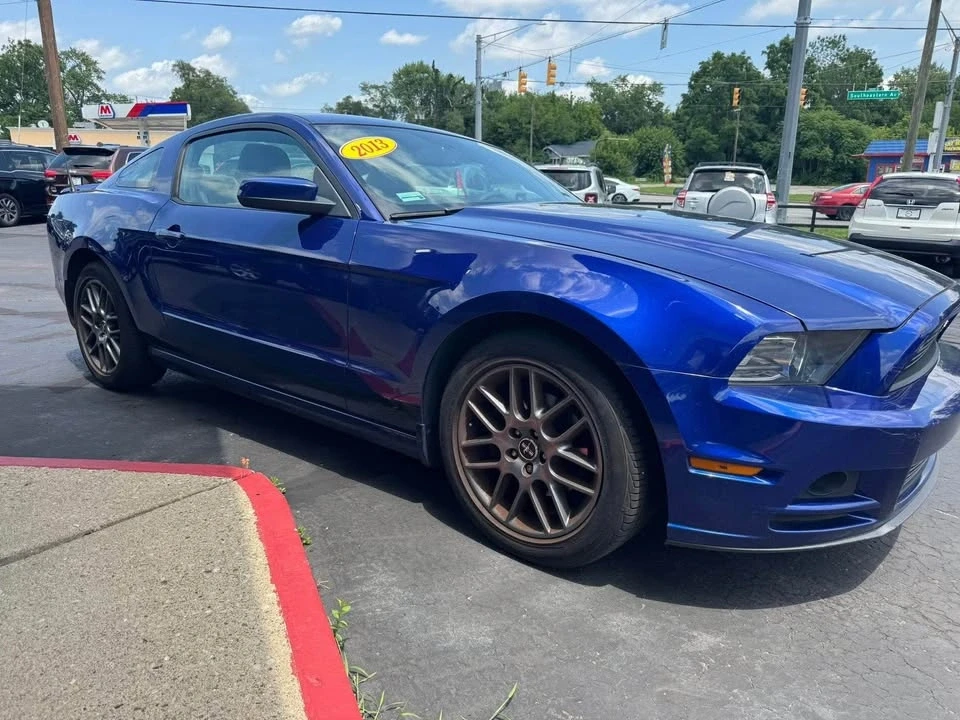 2013 Ford S197 Mustang - Image 9 of 20
