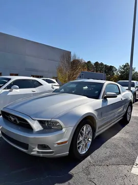 2013 Ford Mustang V6 Premium