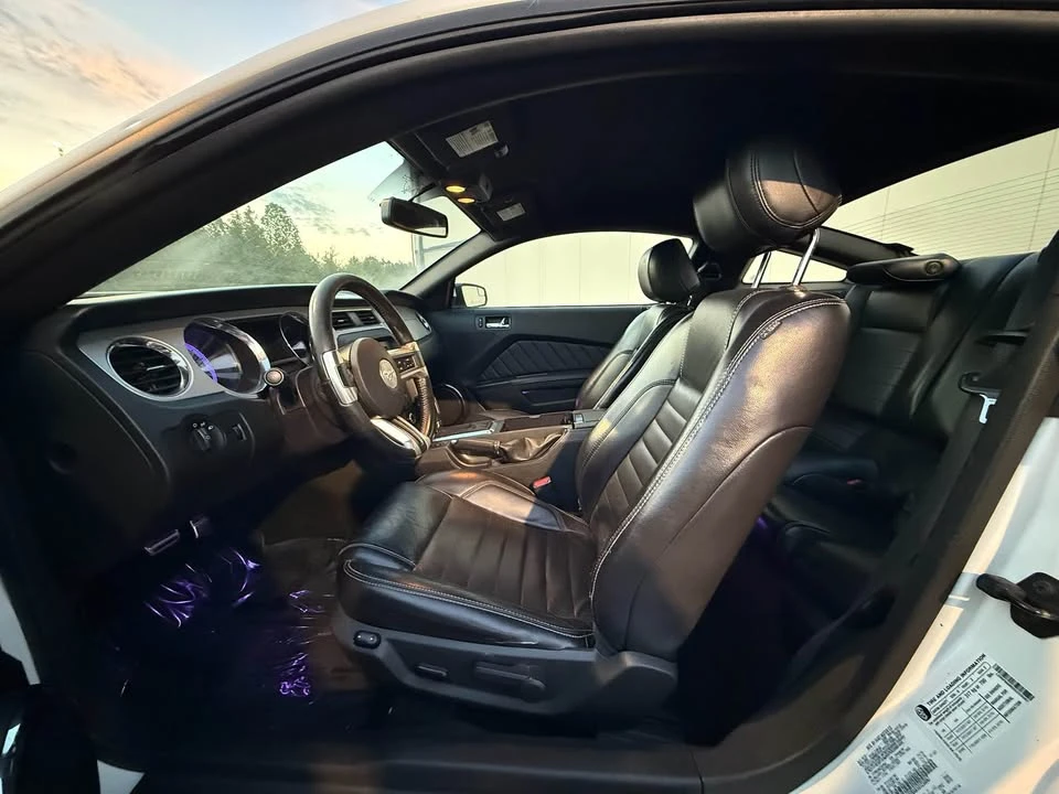2013 Ford S197 Mustang - Image 10 of 18