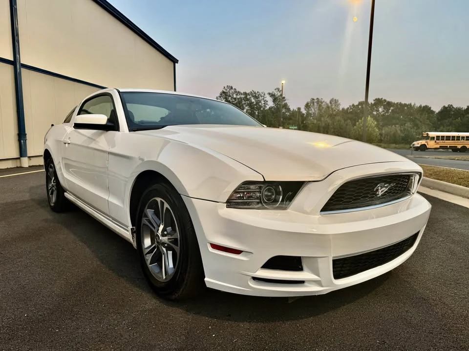 2013 Ford S197 Mustang - Image 7 of 18