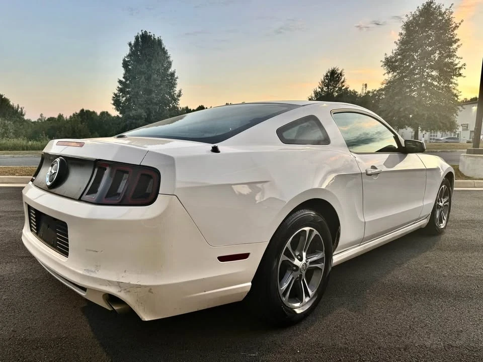 2013 Ford S197 Mustang - Image 5 of 18
