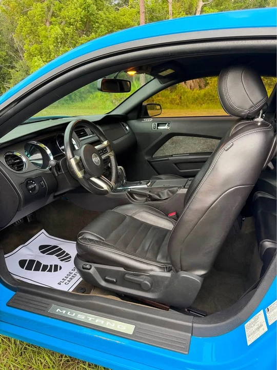 2013 Ford S197 Mustang - Image 9 of 16