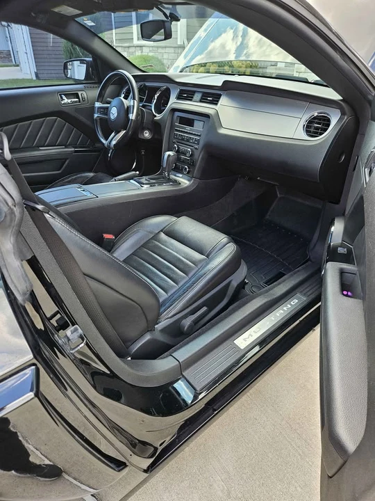 2013 Ford S197 Mustang - Image 12 of 13