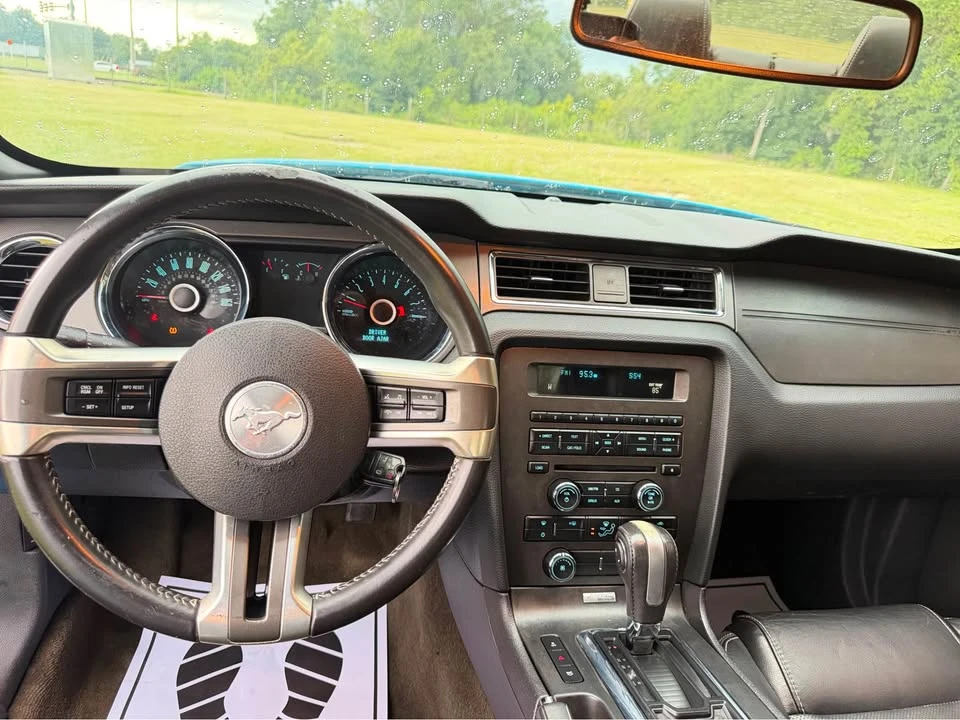 2013 Ford S197 Mustang - Image 11 of 16
