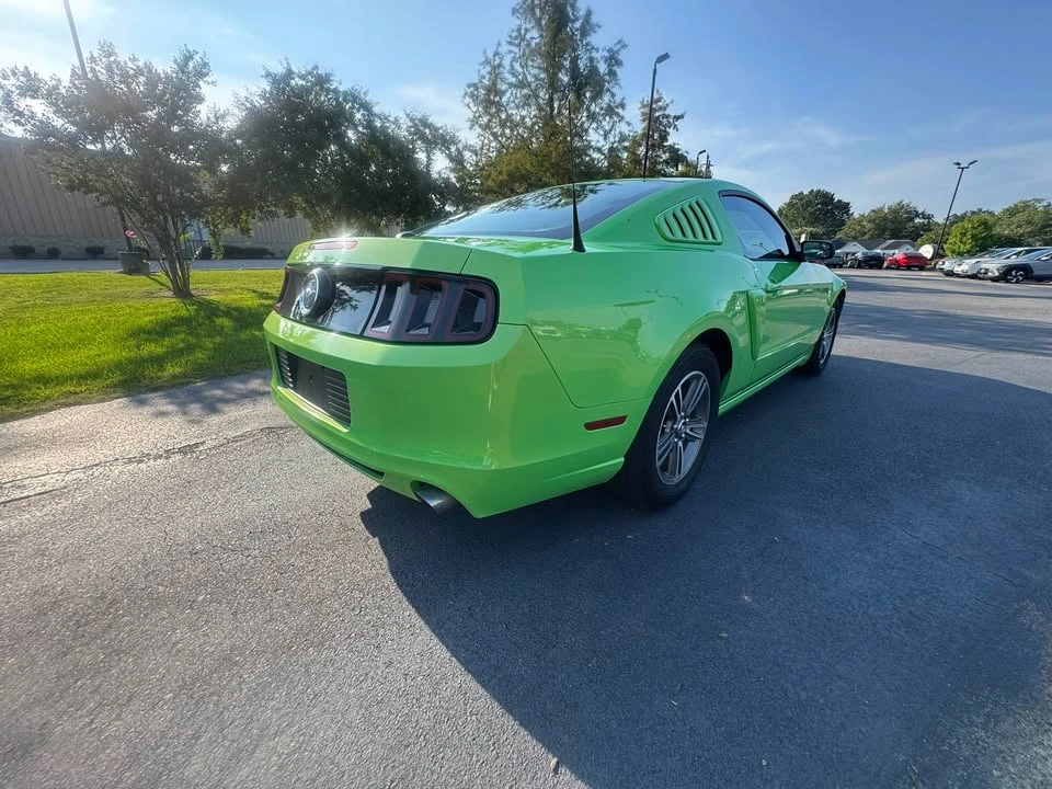 2013 Ford S197 Mustang - Image 4 of 8