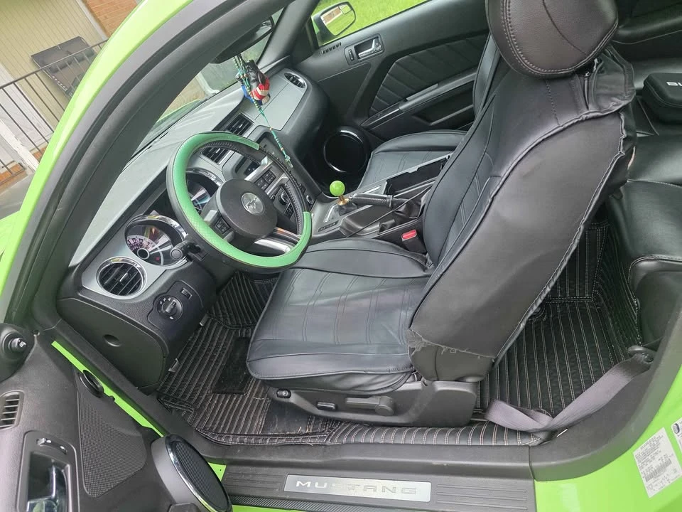 2013 Ford S197 Mustang - Image 7 of 8