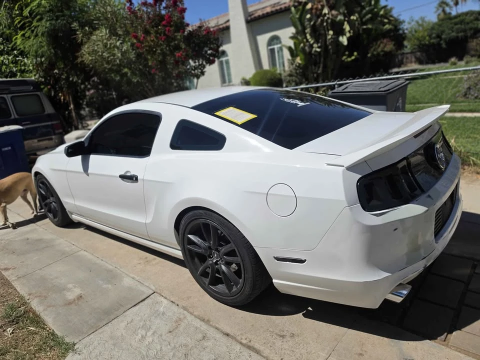 2013 Ford S197 Mustang - Image 5 of 9