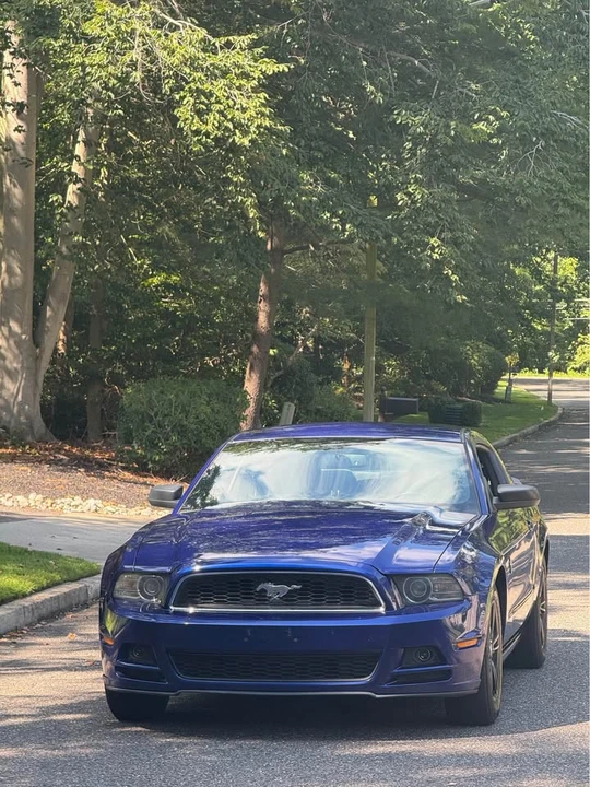 2013 Ford S197 Mustang - Image 6 of 8