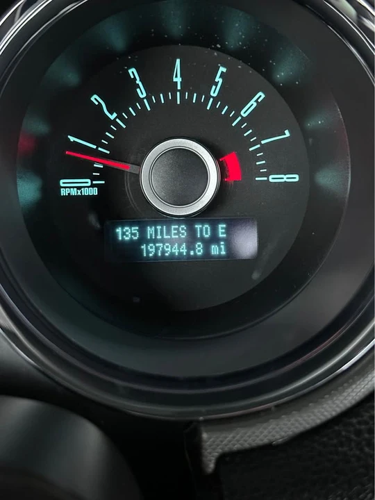 2013 Ford S197 Mustang - Image 5 of 9