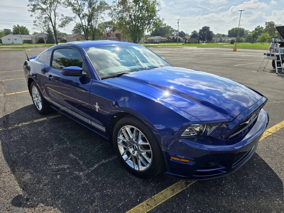 2013 Ford S197 Mustang - Image 3 of 20
