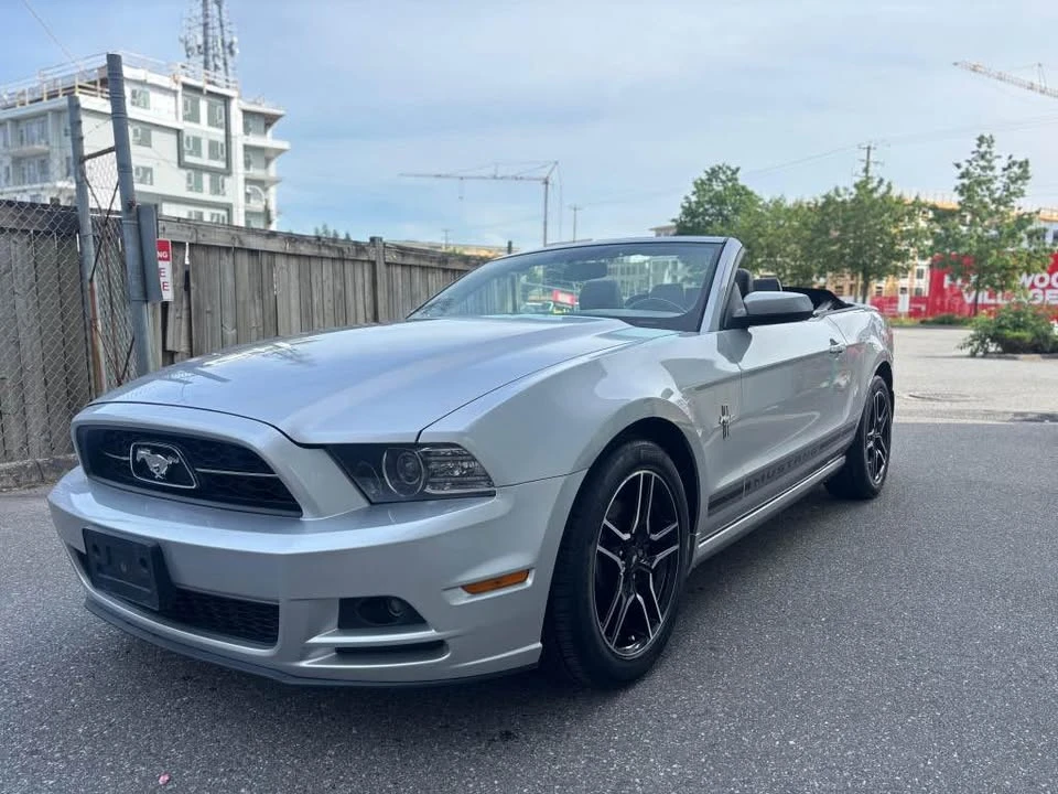 2013 Ford S197 Mustang - Image 8 of 18
