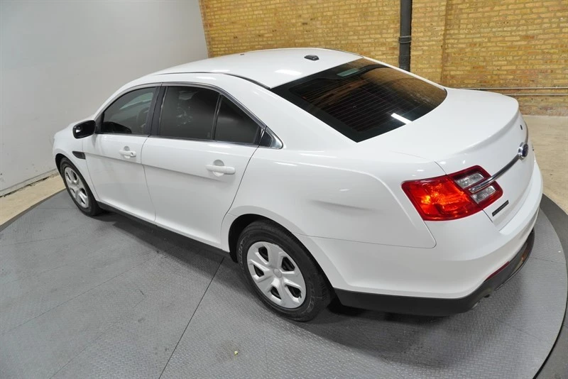 2013 Ford Taurus 6th Gen - Image 20 of 21