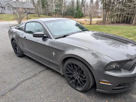 2013 Ford Mustang Premium