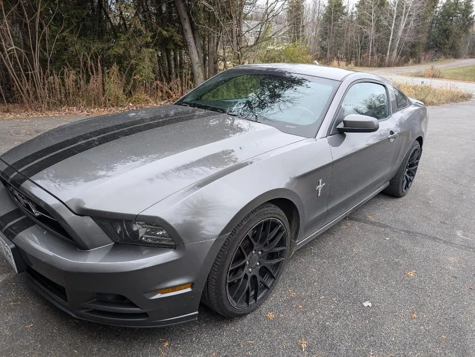 2013 Ford S197 Mustang - Image 3 of 7
