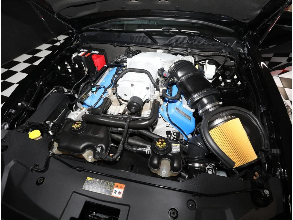 2013 Ford S197 II Shelby Mustang GT500 - Image 2 of 31