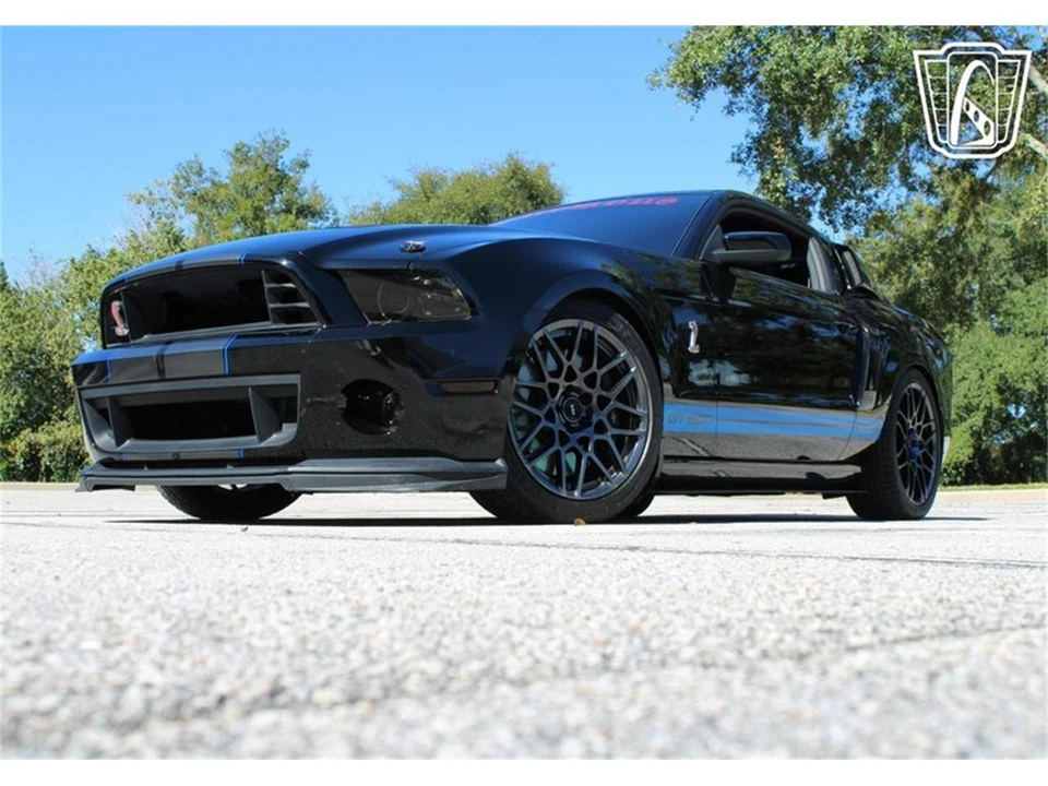 2013 Ford S197 II Shelby Mustang GT500 - Image 2 of 31
