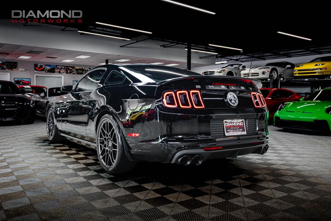 2013 Ford S197 II Shelby Mustang GT500 - Image 2 of 31