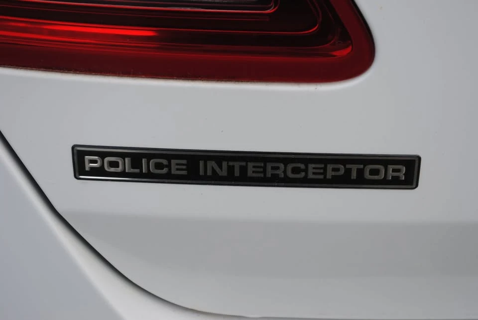 2013 Ford Taurus 6th Gen - Image 14 of 16