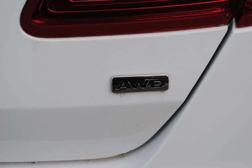 2013 Ford Taurus 6th Gen - Image 13 of 16