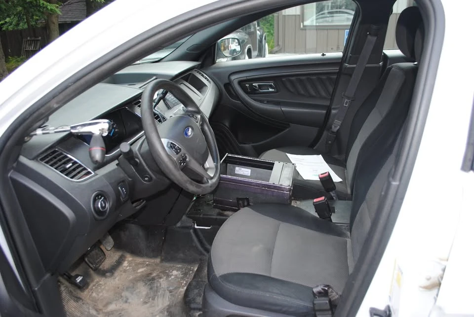 2013 Ford Taurus 6th Gen - Image 6 of 16