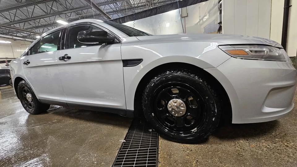2013 Ford Taurus - Image 8 of 12