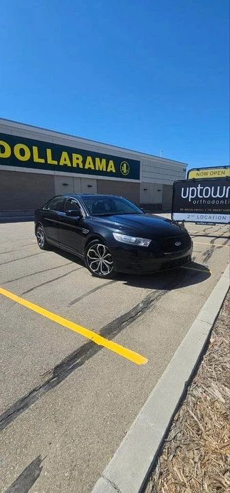 2013 Ford Taurus 6th Gen - Image 3 of 12