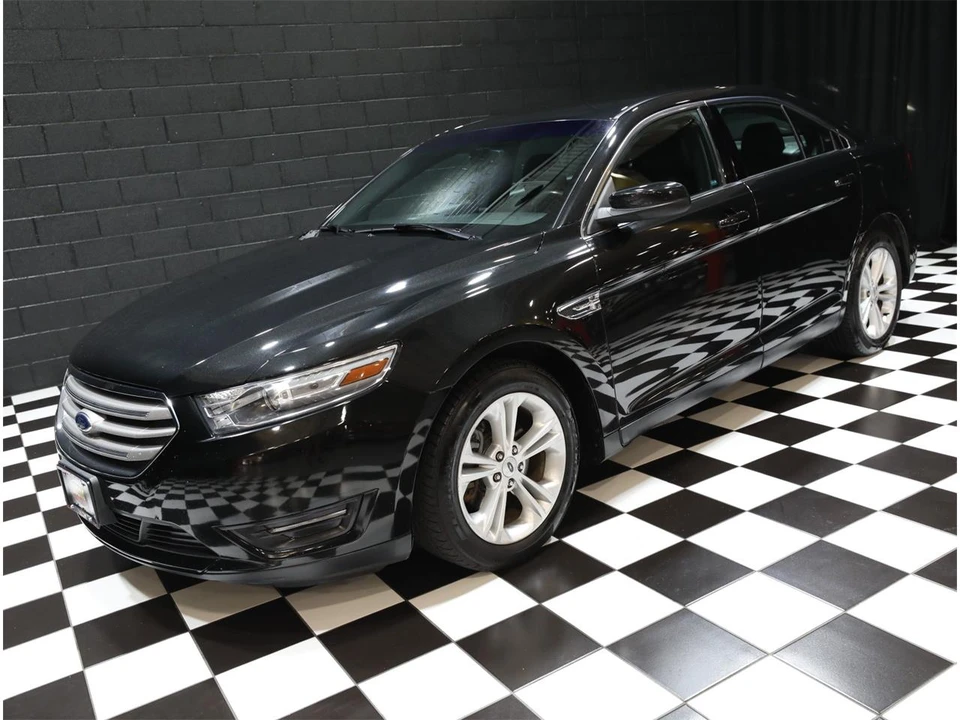 2013 Ford Taurus 6th Gen - Image 8 of 31