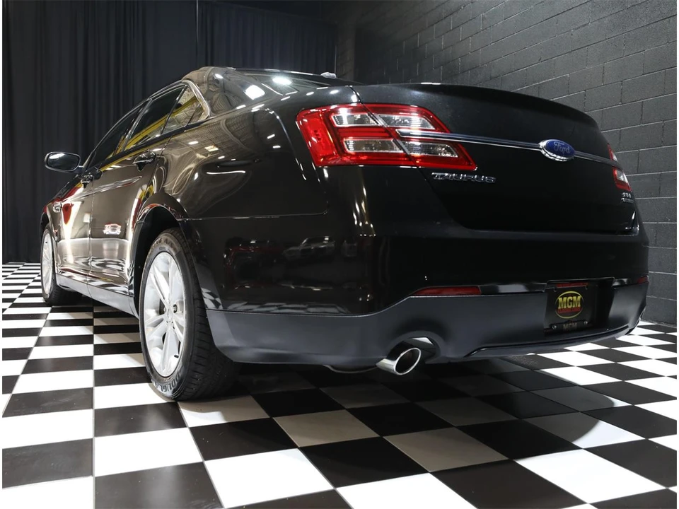 2013 Ford Taurus 6th Gen - Image 21 of 31