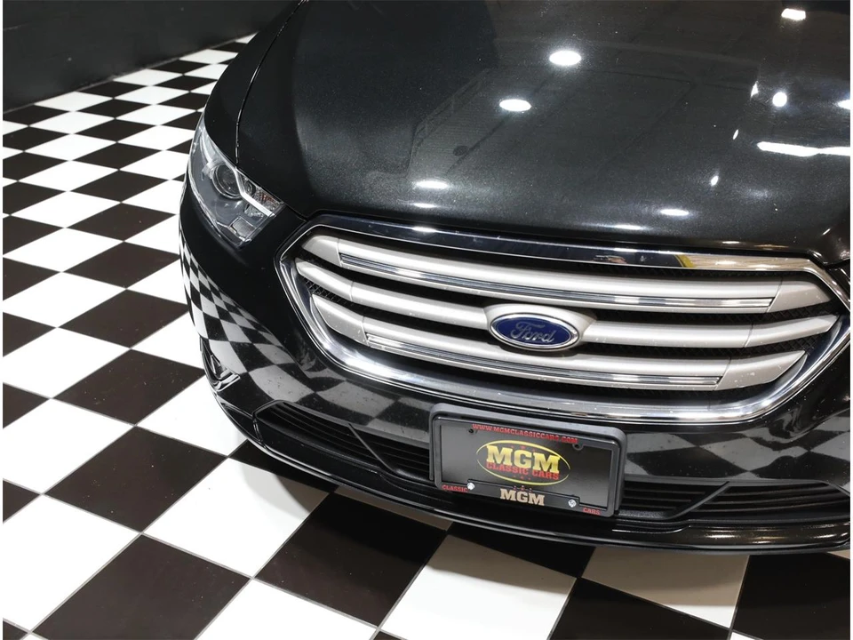 2013 Ford Taurus 6th Gen - Image 12 of 31