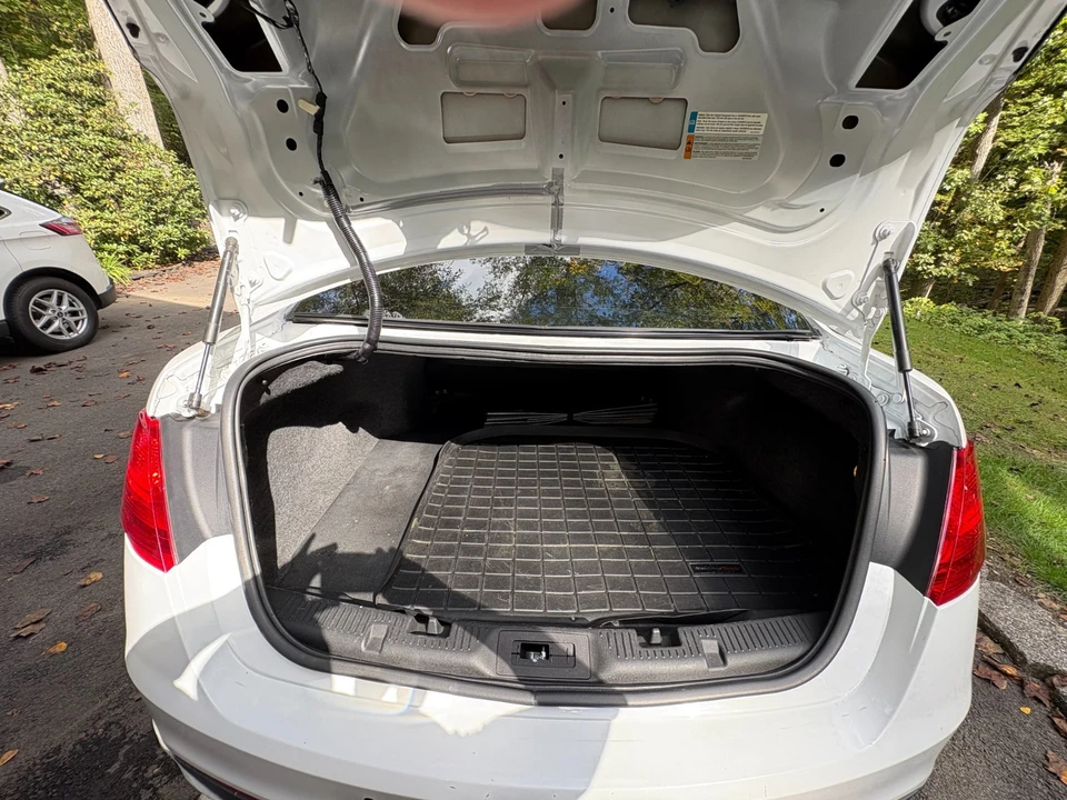 2013 Ford Taurus 5th Gen - Image 14 of 21