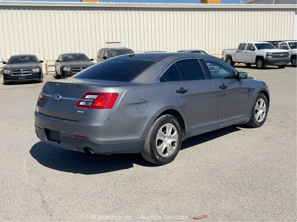 2013 Ford Taurus 6th Gen - Image 4 of 12