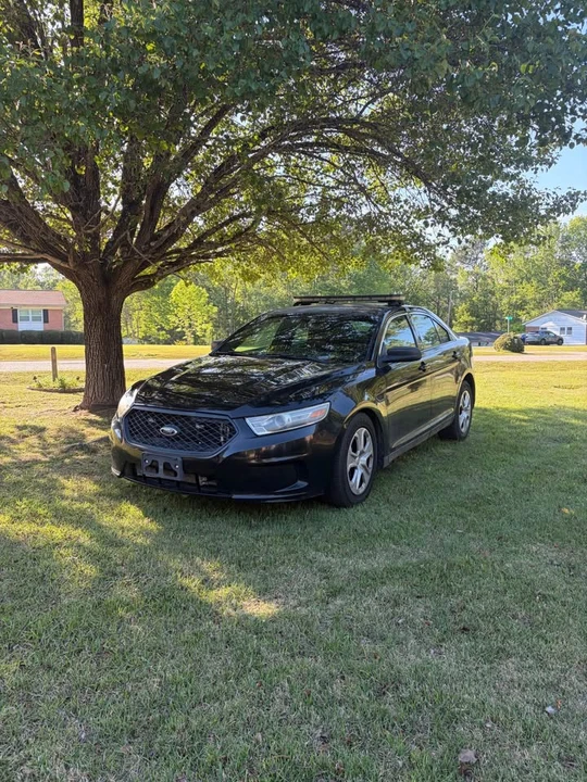 2013 Ford Taurus 6th Gen - Image 4 of 8