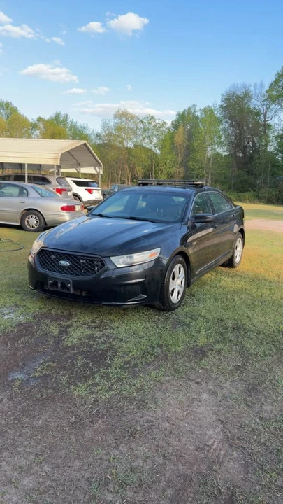 2013 Ford Taurus 6th Gen - Image 5 of 8