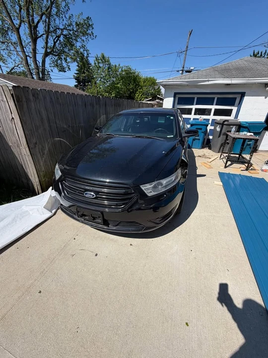 2013 Ford Taurus 6th Gen - Image 2 of 2