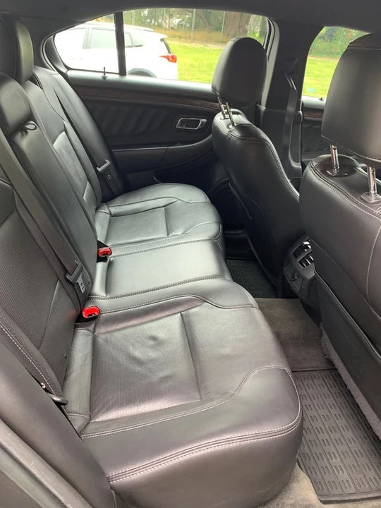2013 Ford Taurus 5th Gen - Image 7 of 18