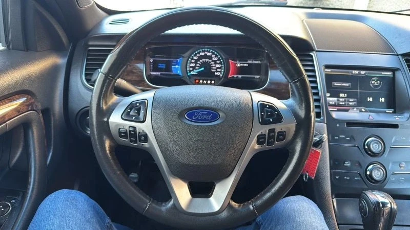 2013 Ford Taurus 5th Gen - Image 10 of 12
