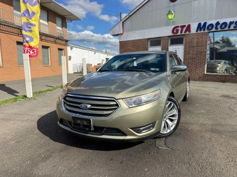 2013 Ford Taurus 5th Gen - Image 4 of 12