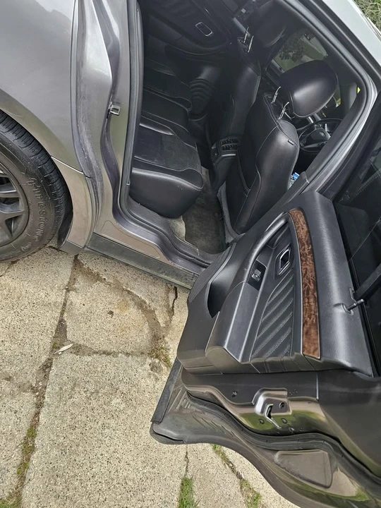2013 Ford Taurus 6th Gen - Image 11 of 13