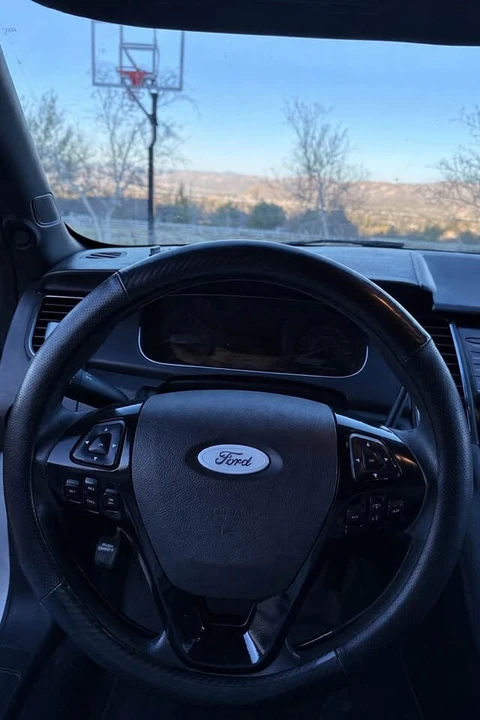 2013 Ford Taurus 6th Gen - Image 7 of 8