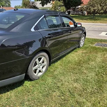 2013 Ford Taurus Limited Sport Utility 4D