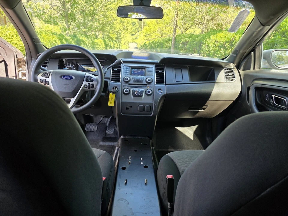 2013 Ford Taurus 6th Gen - Image 13 of 19