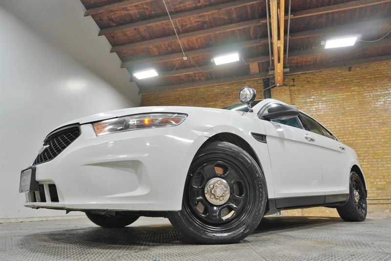2013 Ford Taurus 5th Gen - Image 4 of 12